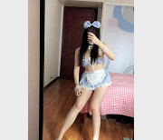 Twitter网红《沐小沐》蜜桃沐沐跳舞合集