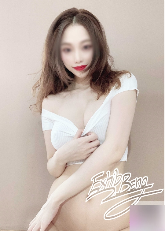 推特网红《阿崩》的激烈纠缠