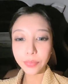 罕见-户外车内刺激的恋爱过程