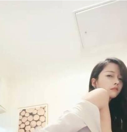 虎牙主播超人气狐媚小妖精最新定制合集