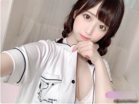 抖音网红球球的宝藏之旅：一个女孩的美丽故事