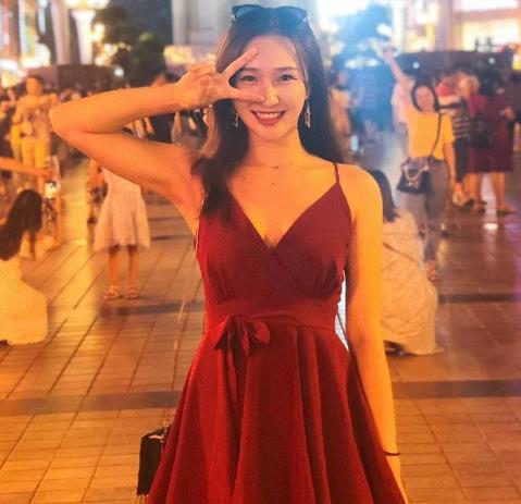 甜美少妇-小奴隶橙子：YD值爆表，多人运动，八字奈，资源丰富