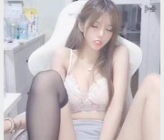 墨染半糖颜值主播社保视频合集下载，56个视频总计3.6G，粉丝必备！