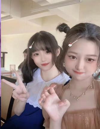 东碧桂园职业技术学院小姐姐自拍视频，21分钟精彩内容，赶紧下载观看！