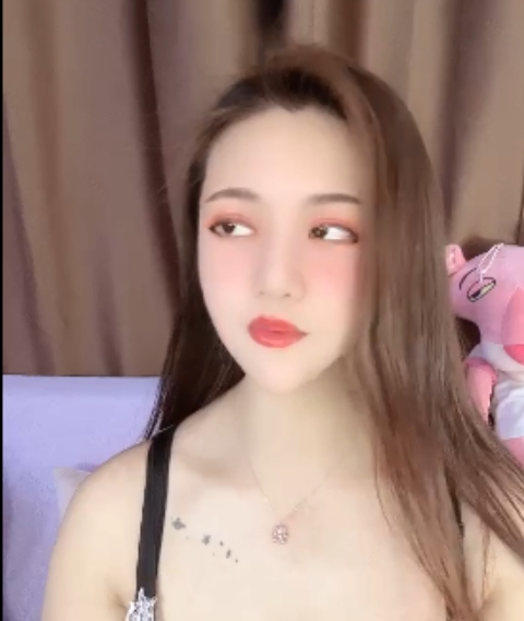 超级大罩杯女神小薇薇安狂甩奶奇怪玩具10小时4.48GB高清