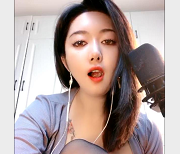 萌奶大美：顶级烧神H播女神，52.8G资源，妩媚身材不容错过