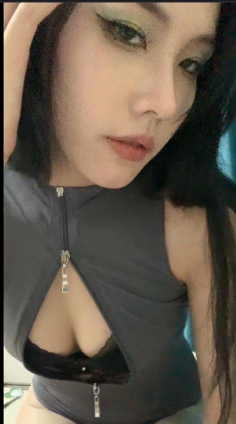 胆胆：38v15.3g视频：百度下载，剧情感人