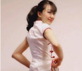 行业务有了更深入的了解，同时也展现了银行妹子的另一面。赶紧点击观看吧！