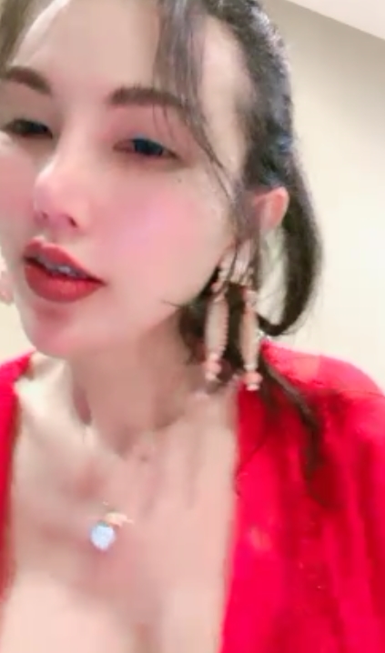 快手主播合集：397g视频压缩包下载，荤素皆有