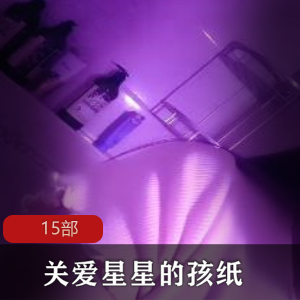 小妲己：微博热搜美腿主播，2.8G定制资源火爆上贤妗
