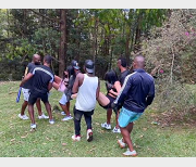 自由国欧美团建女主IsabellaUzcategui黑鬼互动合集3V-7.4G