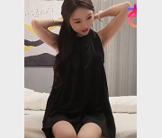 校园熟女探花，27.7G全系列视频，美丽校花尽显魅力