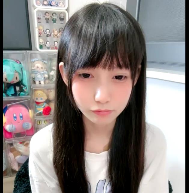 神仙JK服装小主播悲伤烤地瓜，超粉必看！