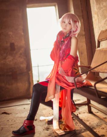 日本Cos☆ぱこ1-300大合集第21期：单亲母亲与儿子的亲情经典剧情，3.2G中文字幕，推荐