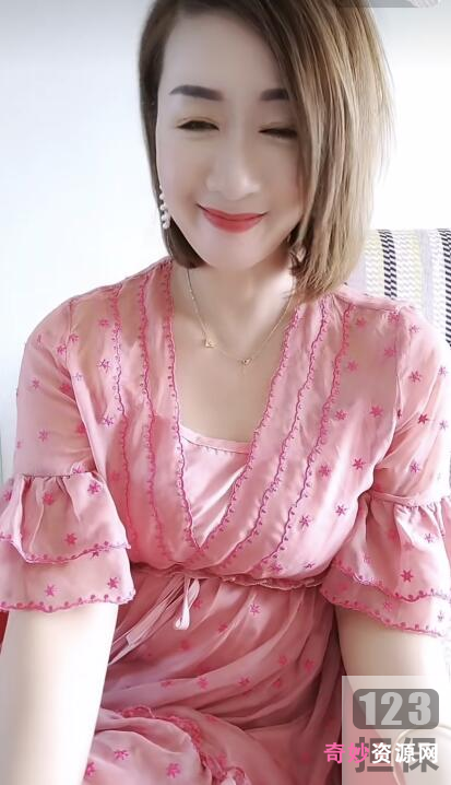 快手网红霸气美琳姐视频合集：独特风格展现身姿