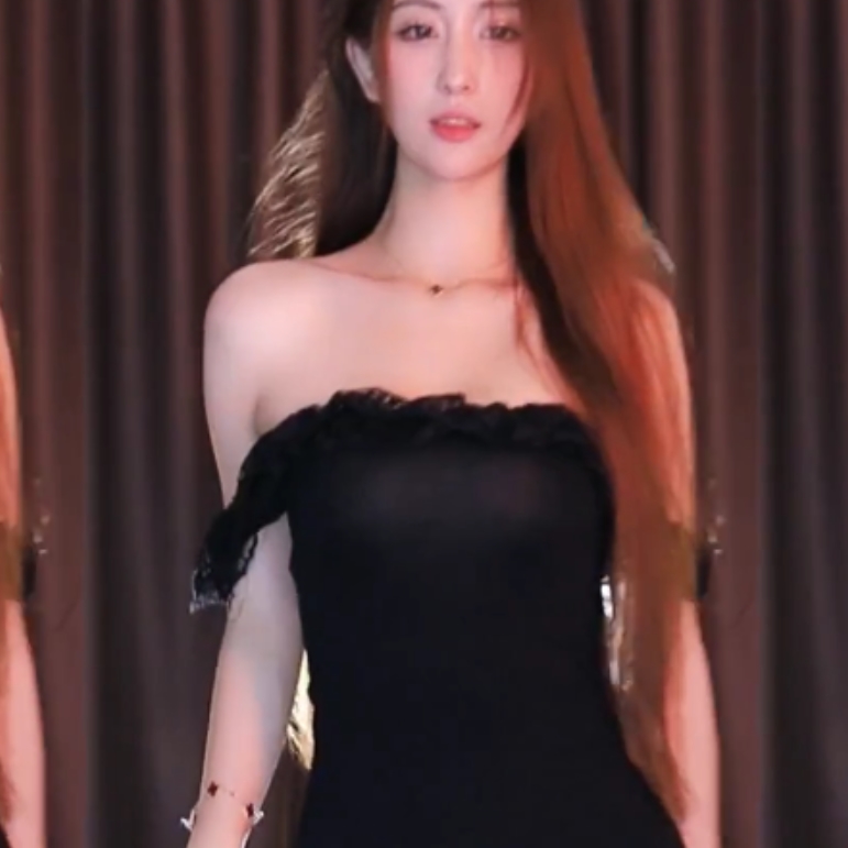 虎牙女主播苏樱十一月热舞小合集，5V+646M，百度盘下载