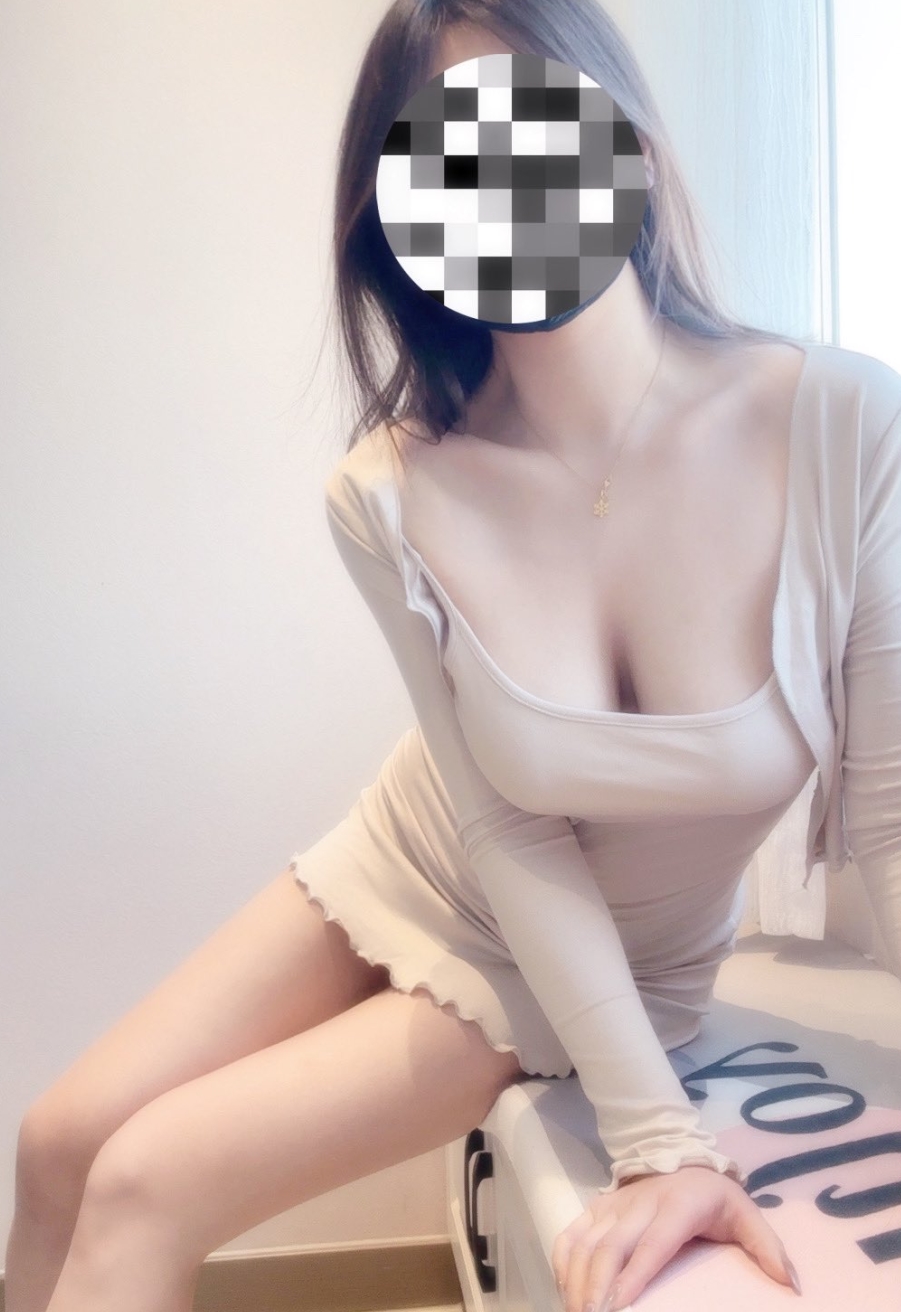 小鲅鱼定制：5.8g福利姬，新增视频引爆收藏506热潮