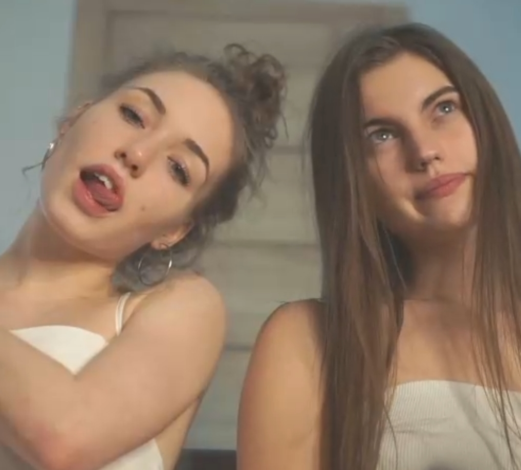 妖舌65v31.3g：Hoolybunny道具玩转，百度收藏高达83！