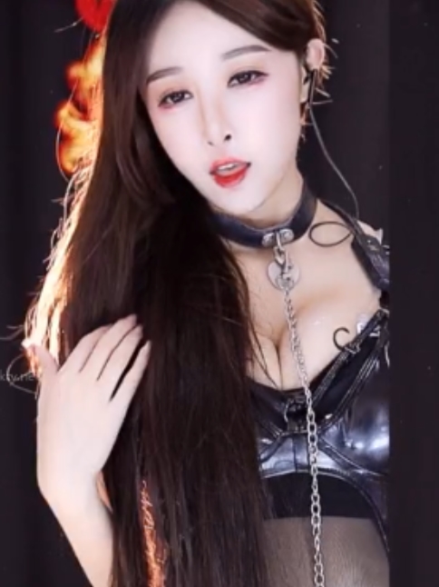 网易CC小初：万元定制收藏，百度ED2K视频23集，总时长22.3小时