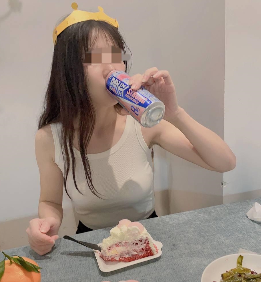 海角剧情：爱上女房东2.58g，小明的收藏之选