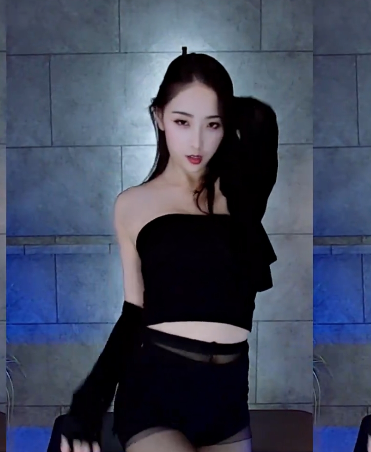 虎牙舞蹈达人林软软合集：902v143g，收藏高达60，百度搜索115次！