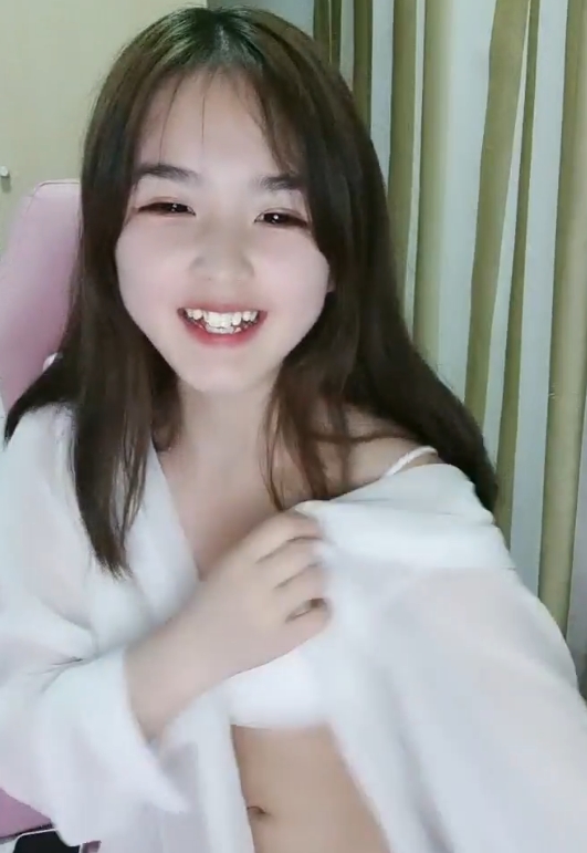 小晶晶系列视频合集355v404.5g新增81个视频485次收藏百度ED2K平台可下载