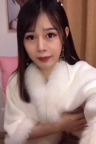 是张思妮，所以我独一无二。”这句话不仅展现了他对自己的自信，也表达了他在伪娘界的特殊地位。对于那些喜欢TS文化的绅士们来说，这个合集绝对是不容错过的劲爆作品，快来下载吧，让你的生活更加HAPPY！