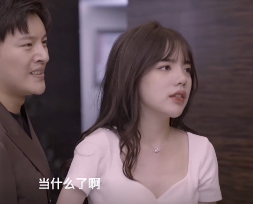 火爆新闻事件！幼龄高中生潘甜甜的绝版资源合集，3V1.5G等你收藏！