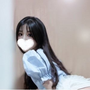 定制私拍小粥最新合集9V584M，举牌收藏视频