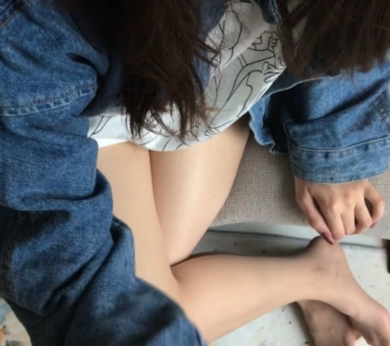 高颜值户外互动小姐姐最新合集1V1.3G，商场换衣间精彩互动