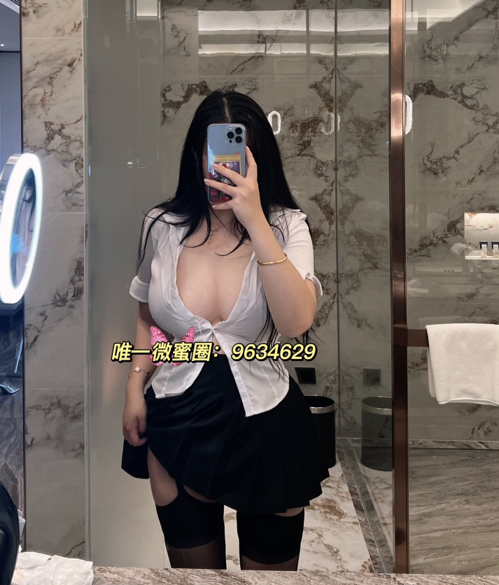 转载百度盘迷人五姨太微密圈作品合集39套+视频[2400P/74V+16G]，精彩图片与视频齐全