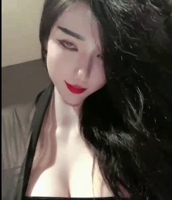 重磅大罩杯百度云互动合集顾灵曦最新12V329M，闪现道具精彩表演