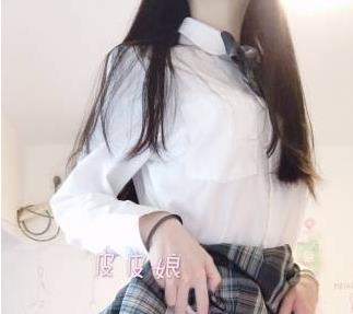 皮皮娘新年定制luolita双马尾作品合集12V20G，包含泳池室外等佳作