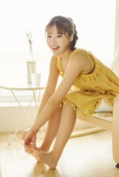 清纯美少女直播录屏橙橙最新合集90V108G，情感陪聊