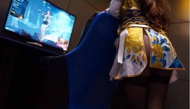 二次元虎牙超人气美少女浮力姬小余最新散播合集4V575M，元气满满！