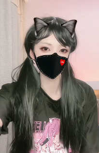 橙子酱伪娘三合集35部2.75G超润