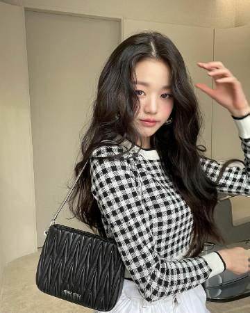 Lisa东北大妞热舞合集187集7.9G高挑身材