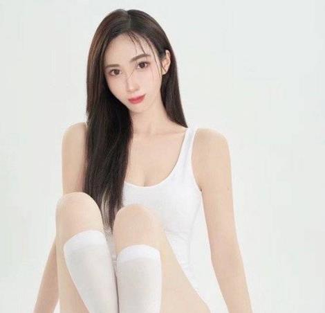 推特龚璟璇TS名媛私拍114部2.6G嫩妹视角