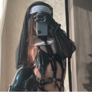 砖头酱推特COS变装合集38部3.1G稀有珍藏