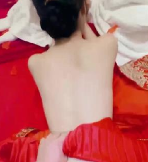 推特李露婚前隐秘85部853MB深夜实录