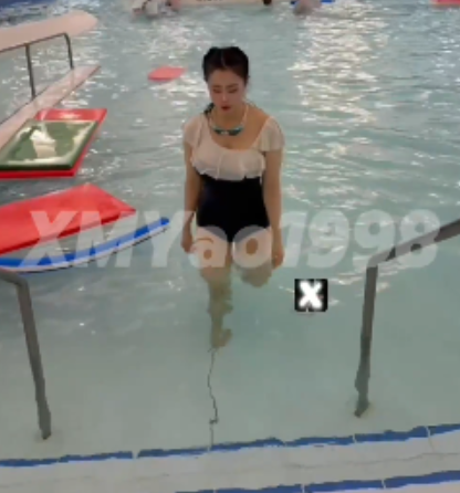 更衣室汐梦瑶泳池新作1v900m超投入