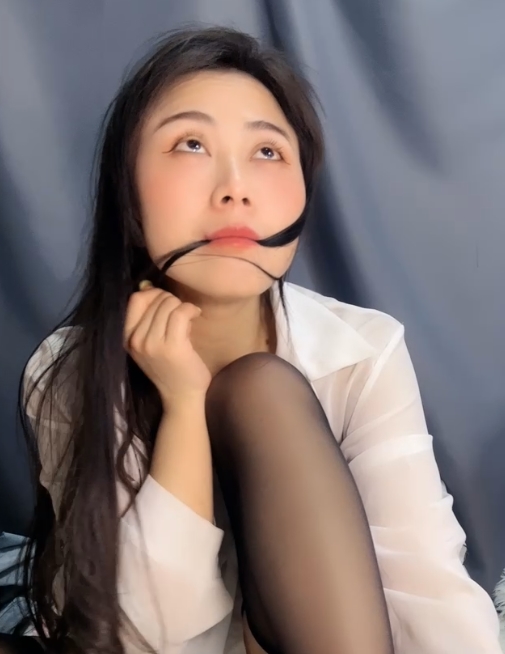 推特绫家美腿合集66部82G肉感太顶了