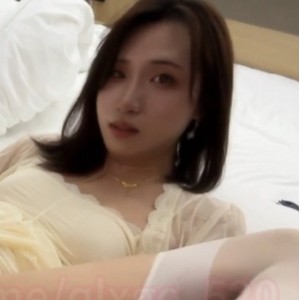 邢曦月TS超火合集16.5G推特展示