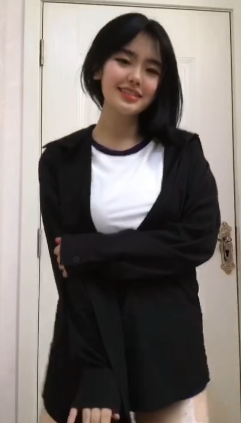 195部小羊诱人皮皮虾视频合集1.02G