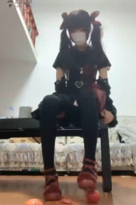 推特芃芃大人热舞合集81部22.4G太魅惑