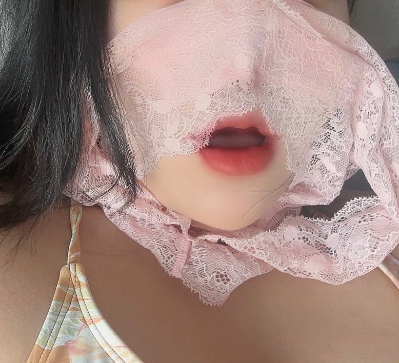 路丹御姐放飞视频106部4G推特太顶了