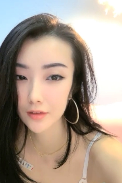 火星大妞推特健身教练视频20部1.62G火辣