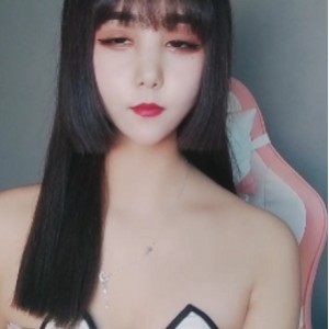 柒囍半糖热舞12v23.1g火辣合集