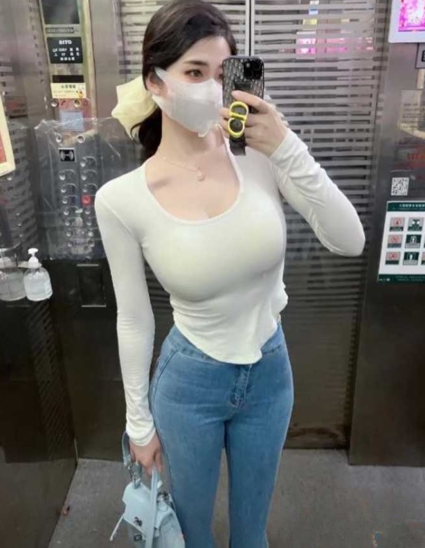 汤圆妈小莹子抖音1V绝密展示192.5MB