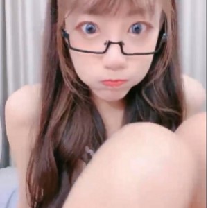 小怡国服少女反差视频50部32.9G太顶了